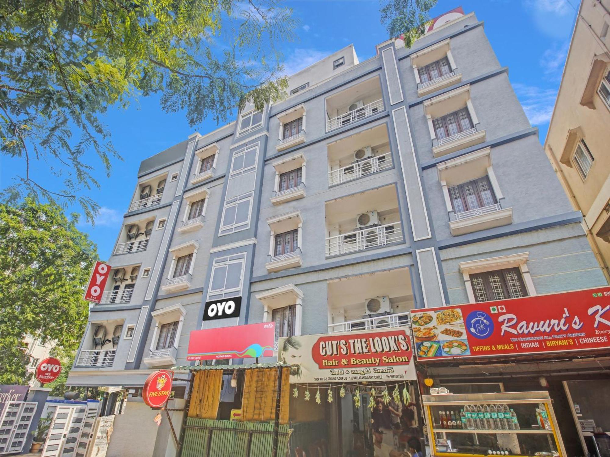 Hotel O Svr Silver Key Lingampalli Екстериор снимка